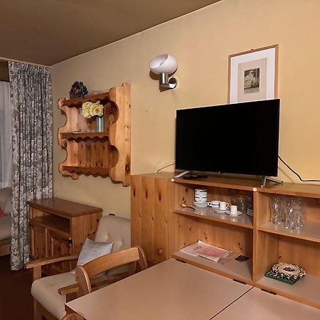 Appartamento I Dadi Cervinia ブレウイル・チェルヴィナイア エクステリア 写真