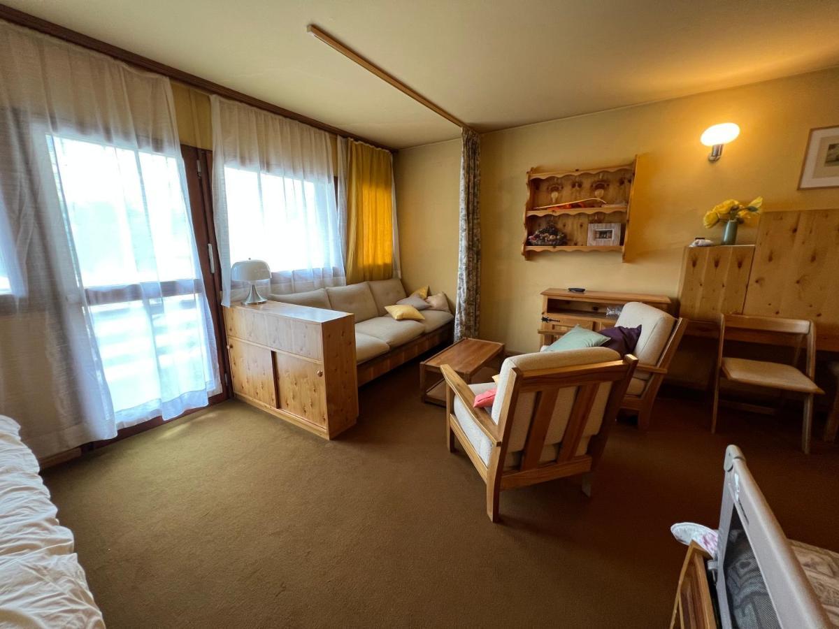 Appartamento I Dadi Cervinia ブレウイル・チェルヴィナイア エクステリア 写真